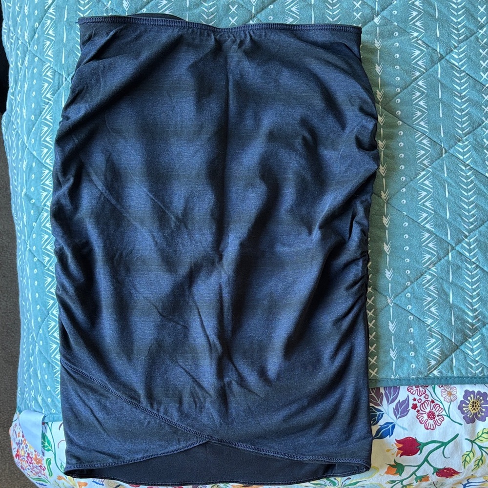 Lululemon Athletica Black Pencil Skirt reversible!